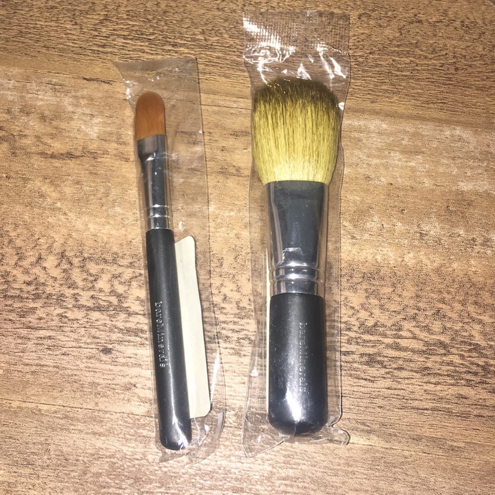 Bare Minerals brushes